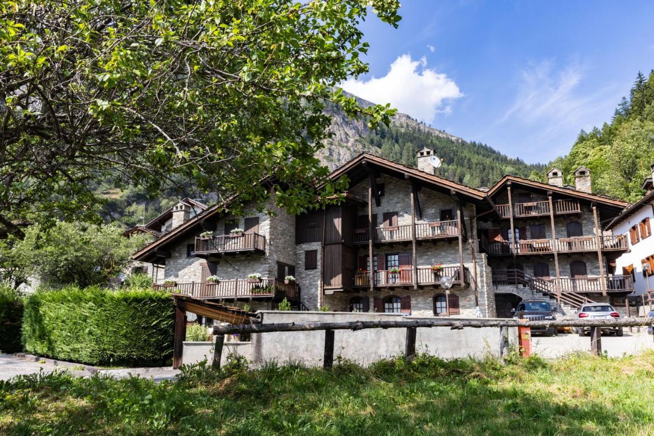 The Mountain View - Courmayeur