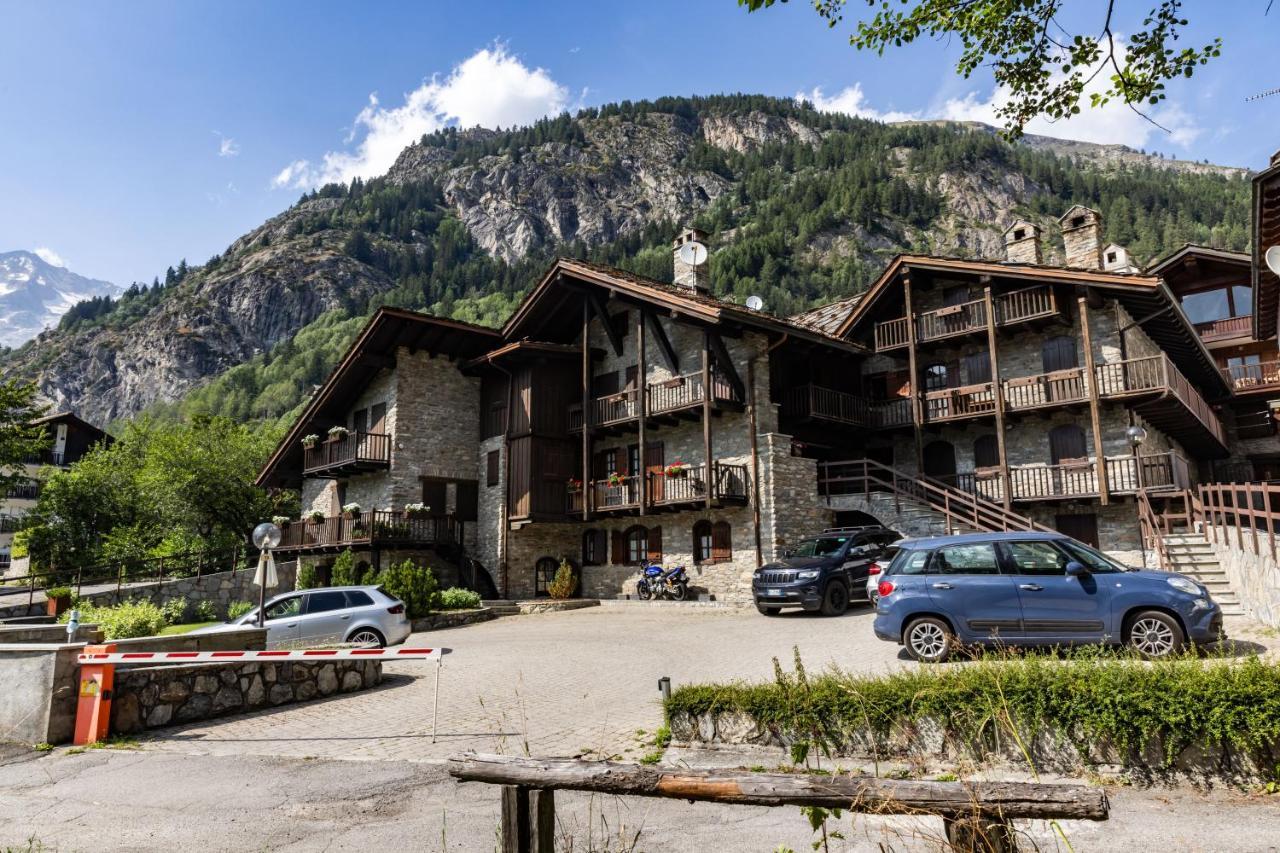 The Mountain View - * Courmayeur