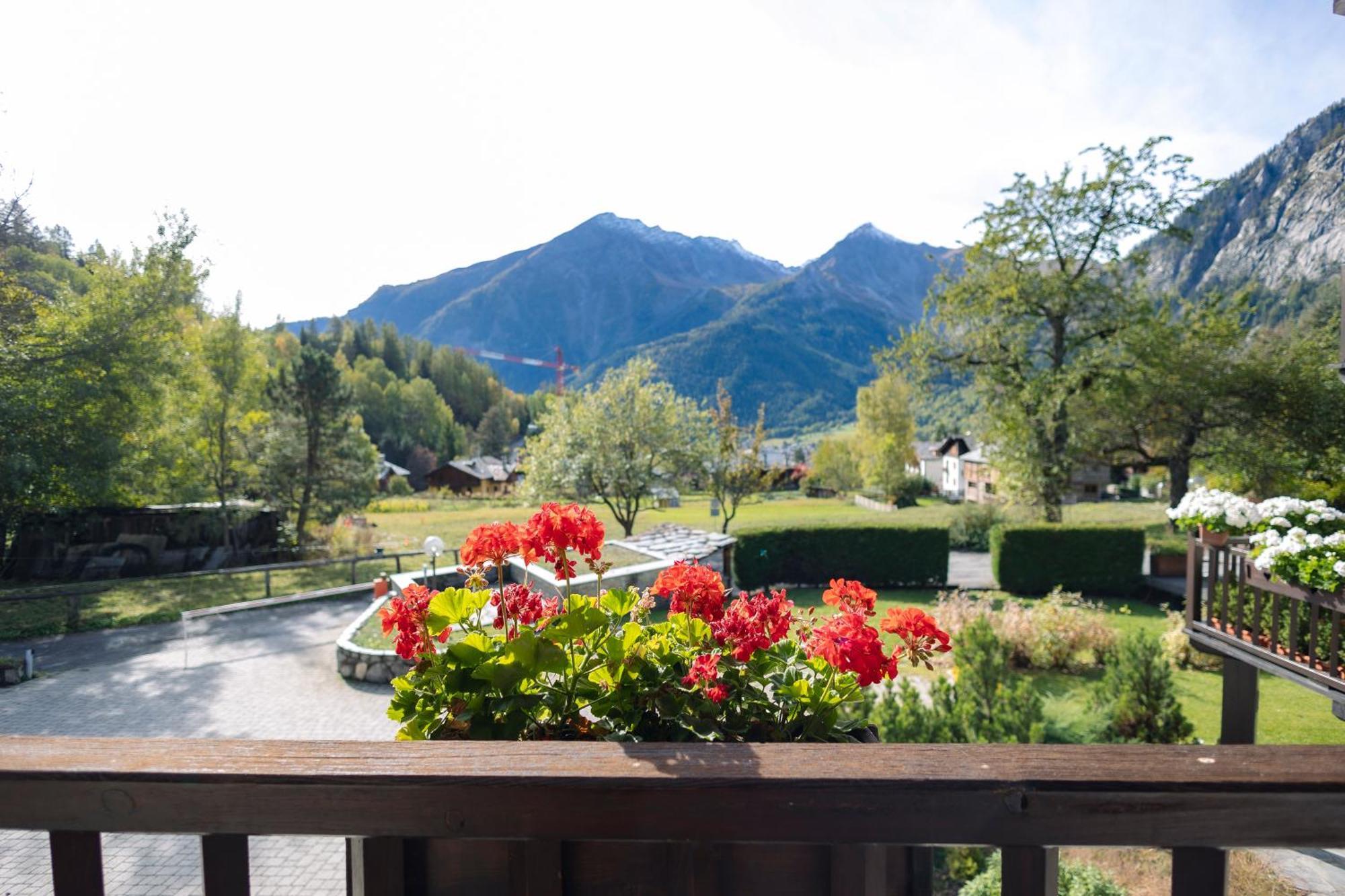 The Mountain View - Courmayeur